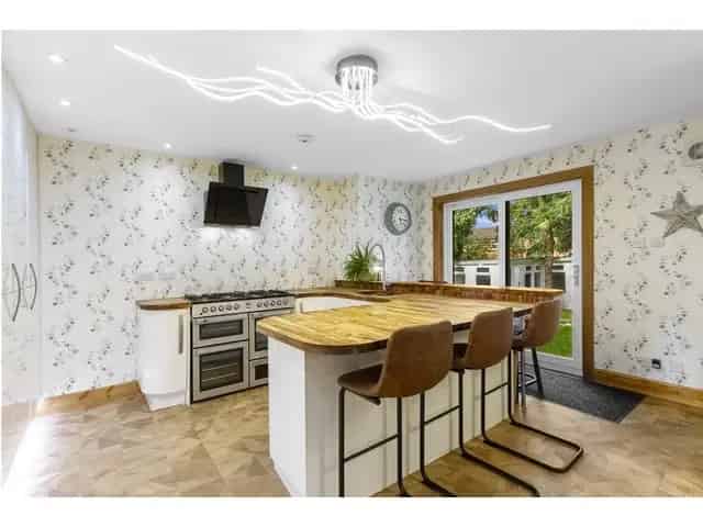 6 Bedroom Detached House for Sale Murieston Livingston