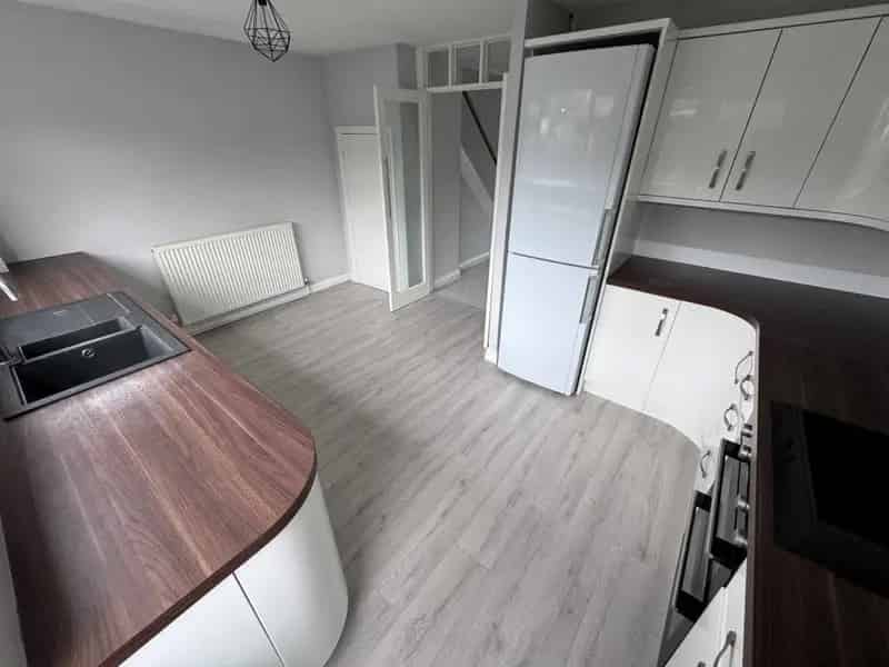 3 Bedroom House in Bishopton Available August Zero Deposit Guarantee