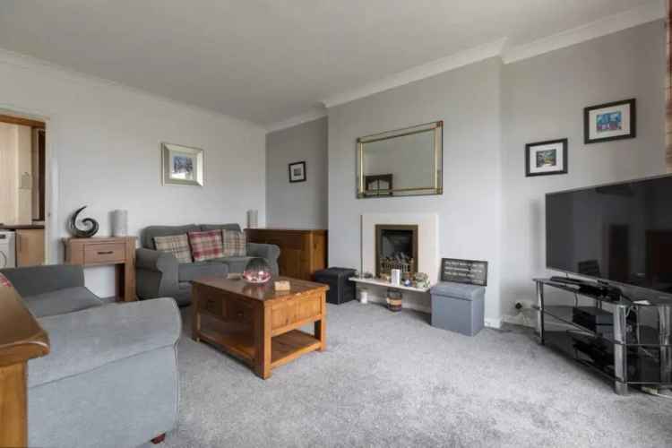 2 Bedroom End Terrace House for Sale