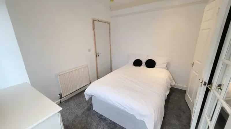 Double Room Watford General Hospital All Bills Included