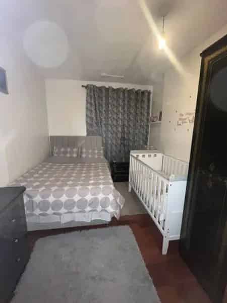 3 Bedroom Flat Near Park & Transport Links - Southwark Council Right to Buy