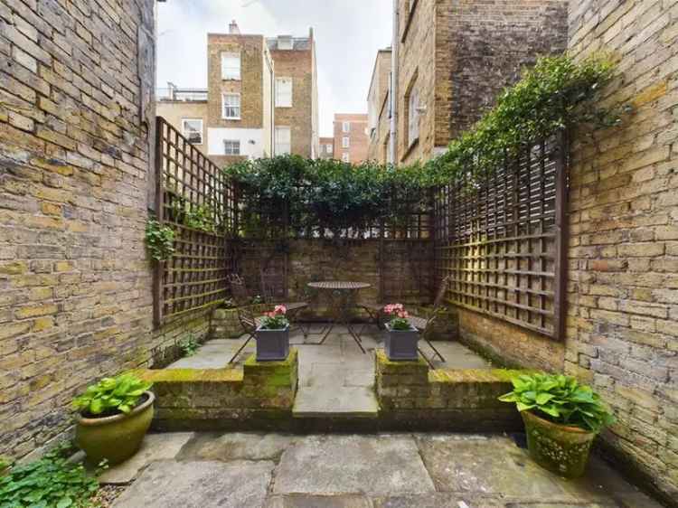 2 Bedroom Flat for Sale in London SW1V