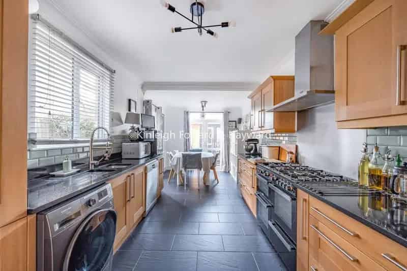 3 Bedroom Victorian Terrace House to Rent - Sydenham