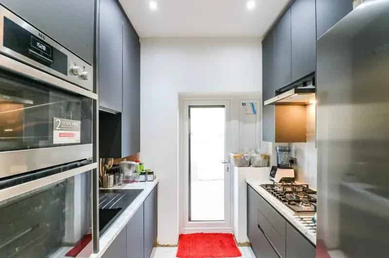 2 Bedroom Flat to Rent Ilford IG2 Parking Garden
