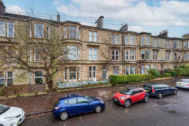 2 Bedroom Ground Floor Flat for Sale in Pollokshields