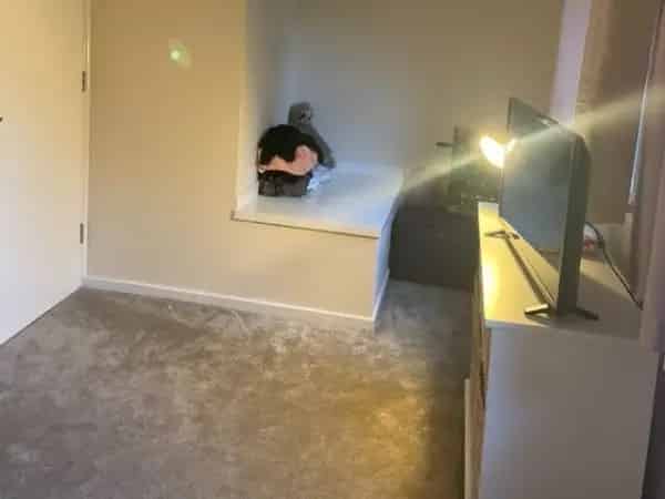 2 Bed House with Sunny Garden and Fully Fitted Kitchen