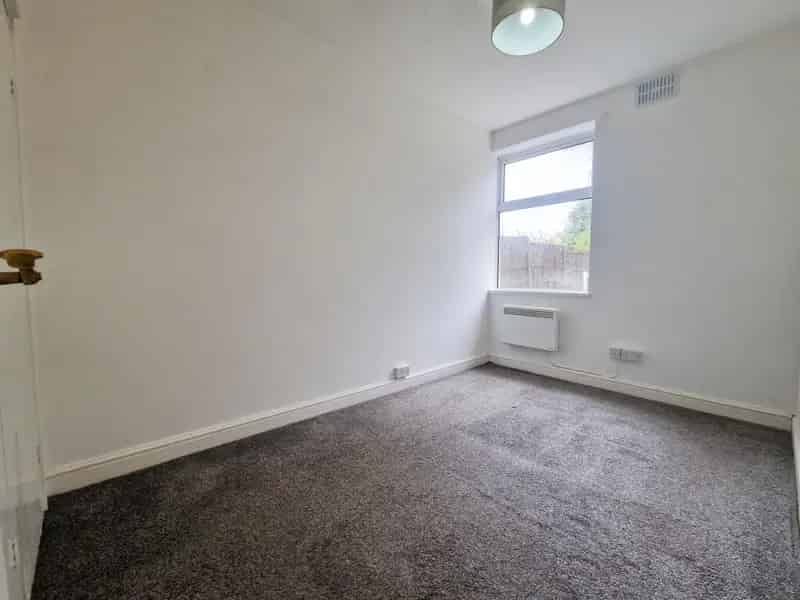 Spacious One Bedroom Flat Moseley - Available Now