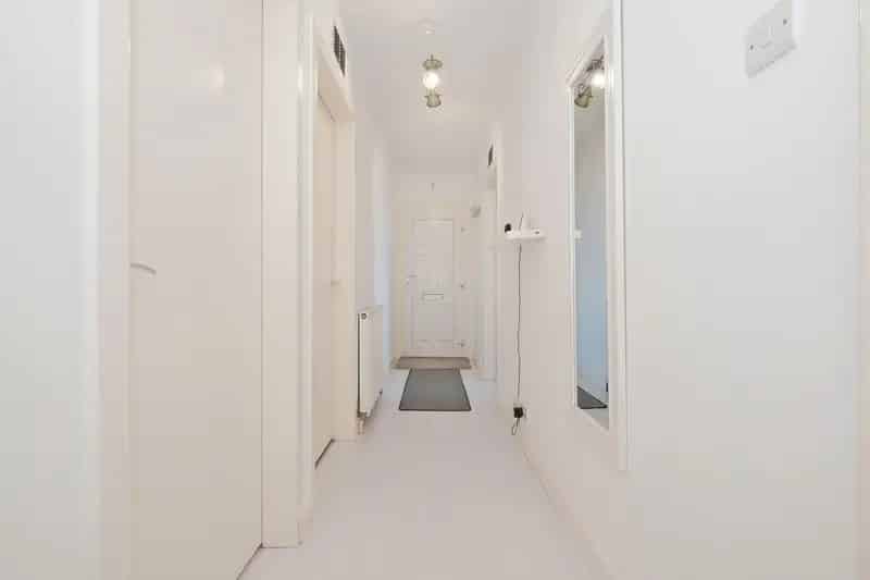 2 Bedroom Flat in Bucksburn with Large Garden