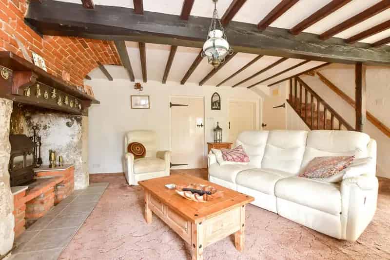 Semi Detached Cottage Newchurch Isle of Wight