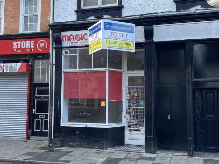 Retail Unit Newark Town Centre 238 sq ft