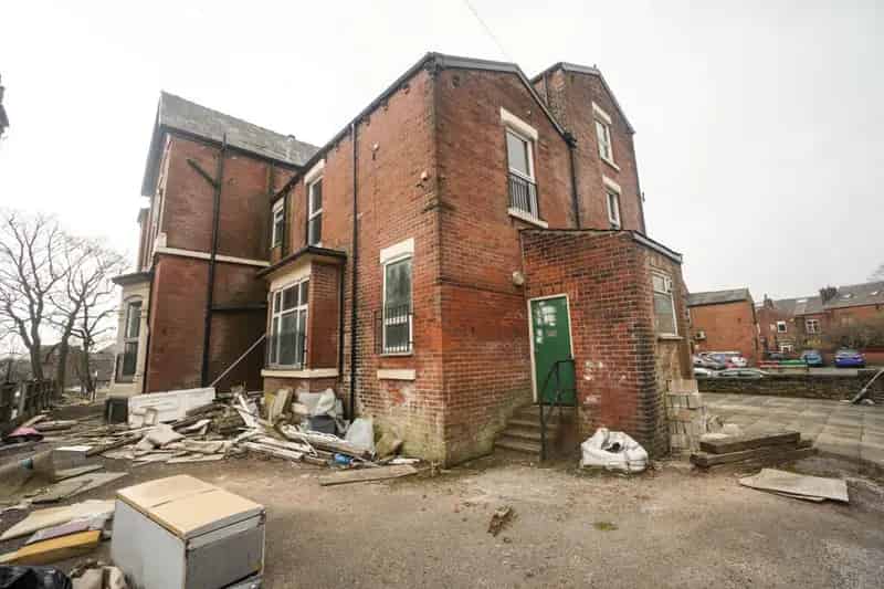 8 Bedroom Detached House For Sale Planning For 14 Apartments