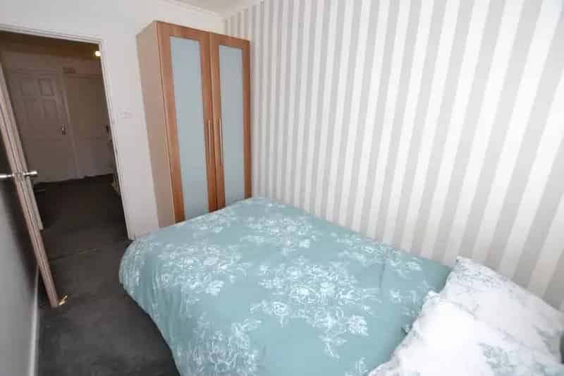 1 Bedroom Flat Share Stepney Green E1 London