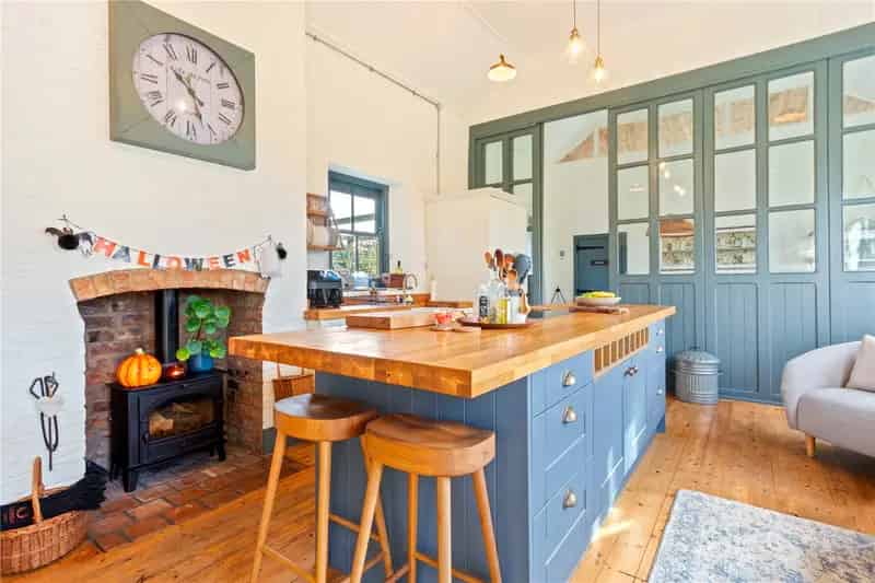 3 Bedroom Detached House for Sale Great Carlton