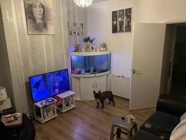 Flat For Rent in Birmingham, England