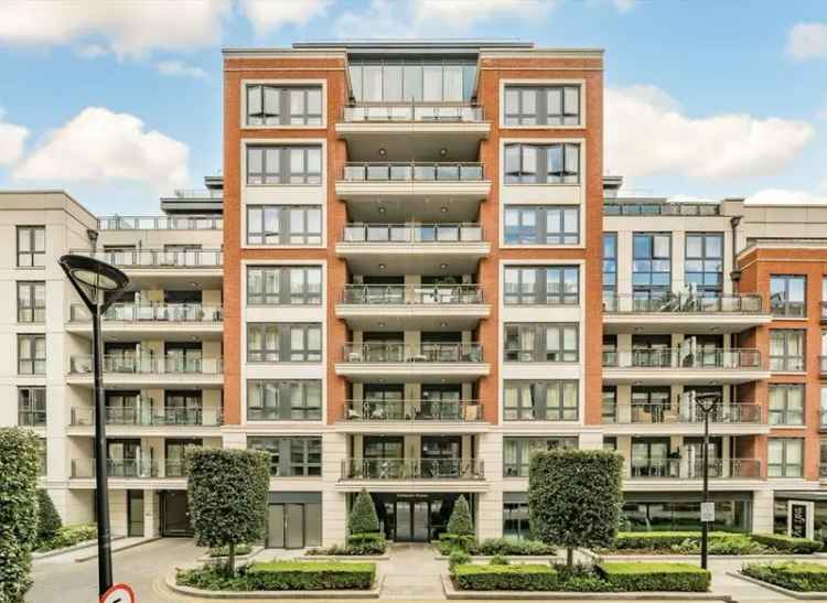 Chelsea Creek Luxury 2 Bed 2 Bath Apartment with Parking