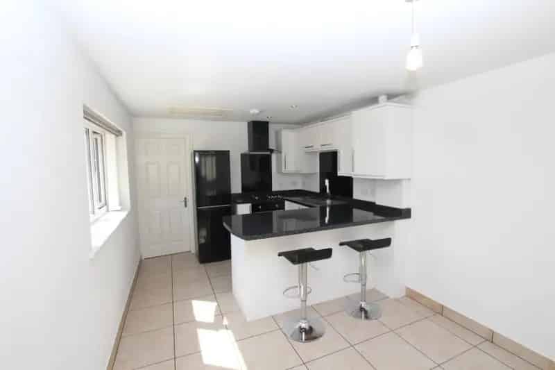 2 Bedroom Flat to Rent Bishopston