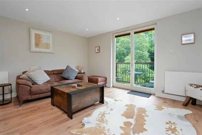 2 Bed Flat Penicuik Modern Development Balcony En-Suite Parking