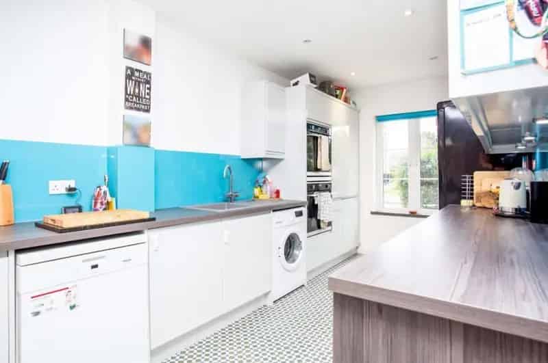 Extended Semi-Detached Townhouse with Modern Open Plan Living and Garden