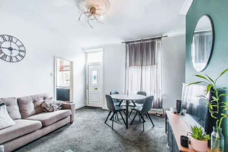 2 Bedroom Mid Terrace House for Sale Morley West Yorkshire