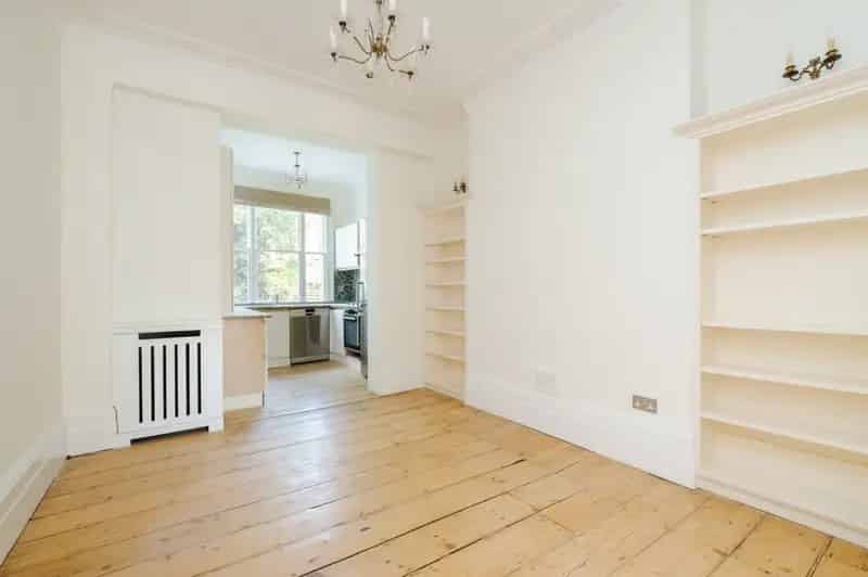 2 Bedroom Maisonette for Sale in Barnsbury Islington