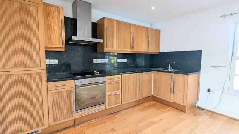 1 Bedroom Modern Apartment Zero Deposit Available