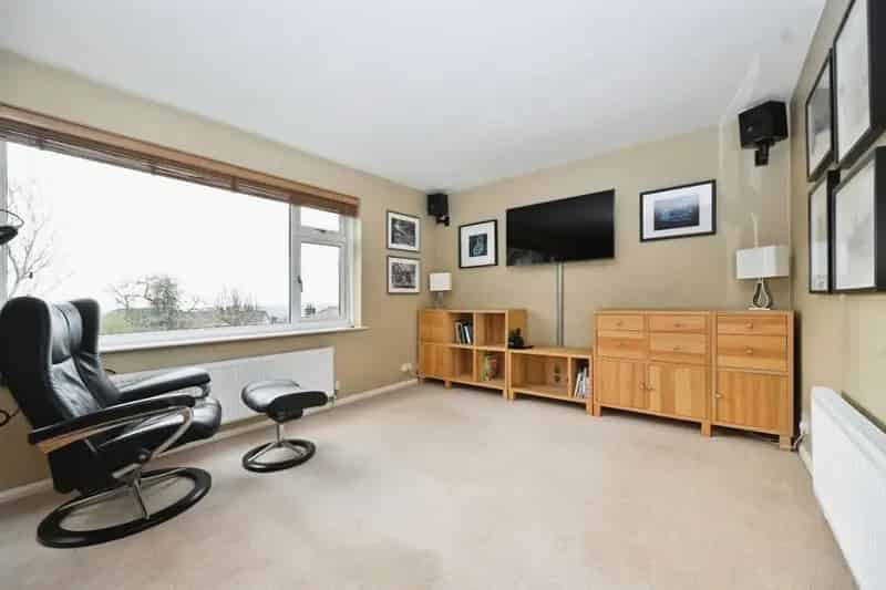 3 Bedroom House For Sale in Rawdon with Stunning Views