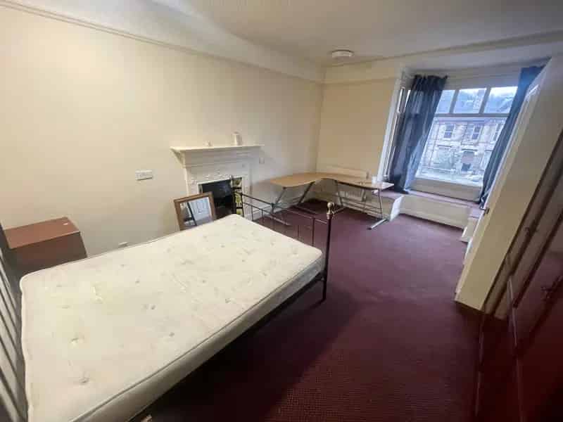 Double Room House Share All Bills Included Parking Available Now