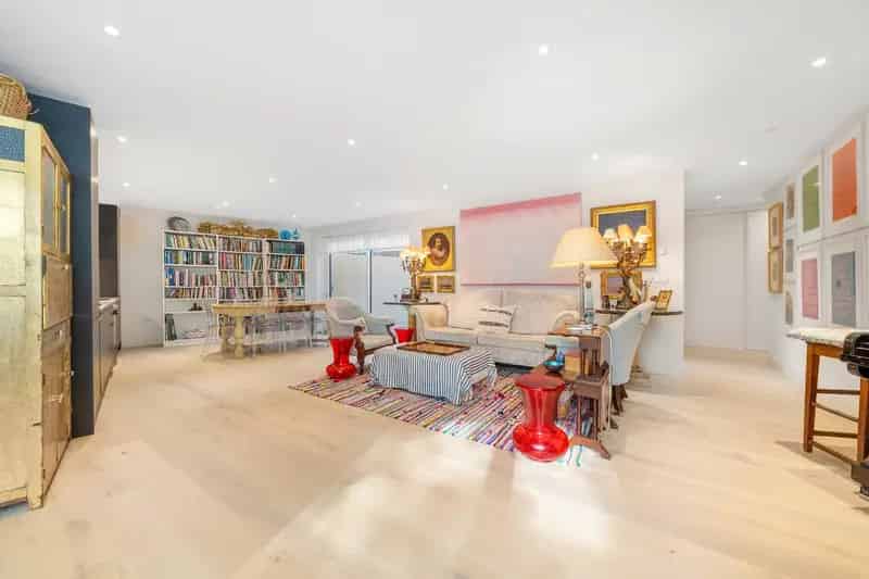 2 Bedroom Flat House to Rent in Brixton