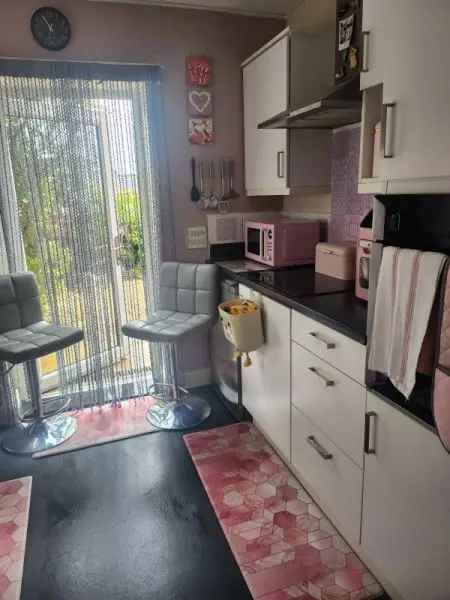 Semi Detached Bungalow For Over 55s Underfloor Heating Wetroom