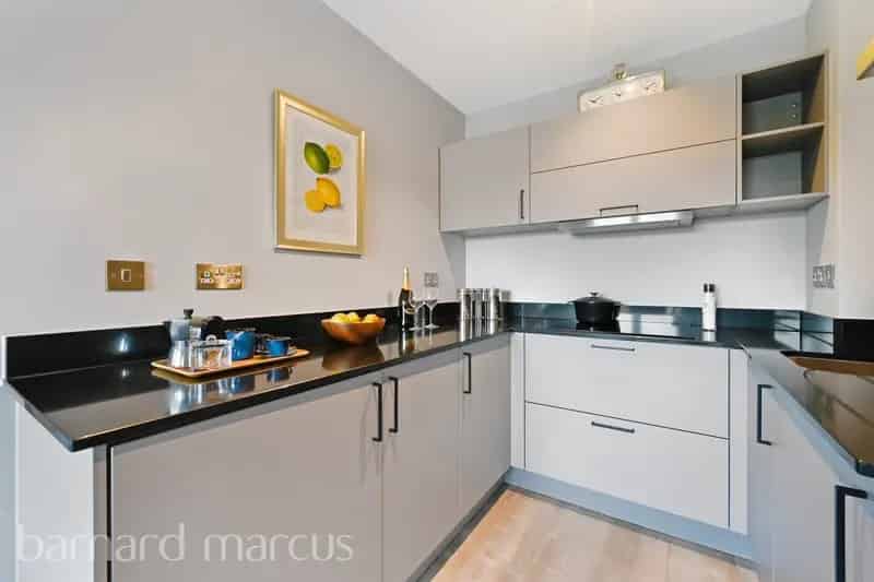 Luxury Retirement Apartment in Eden Court