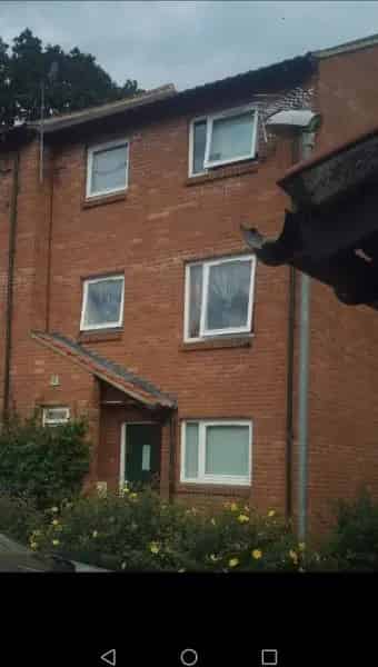 Large 4 Double Bed Townhouse with Wet Room and Secluded Garden