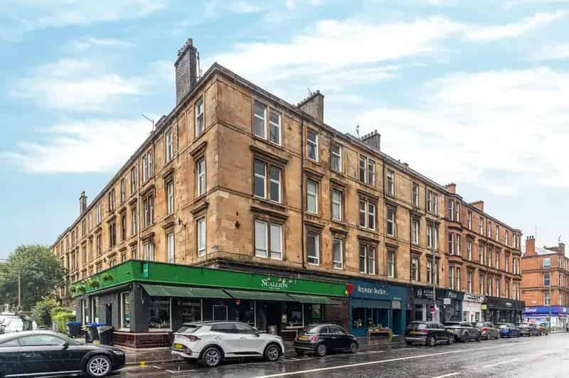 3 Bedroom Apartment for Sale Byres Road Glasgow