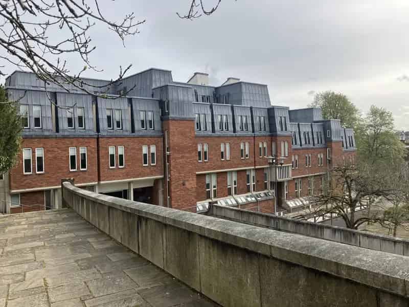 Winchester City Centre Office Building - 29,041 sq ft