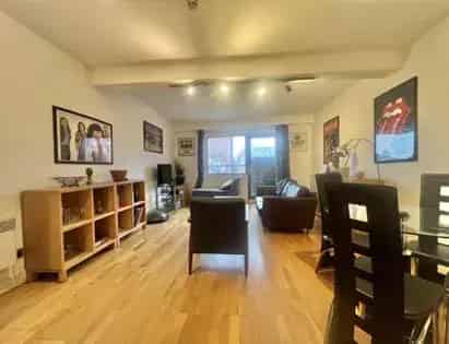 2 Bed Furnished Apartment Northern Quarter Manchester Secure Parking