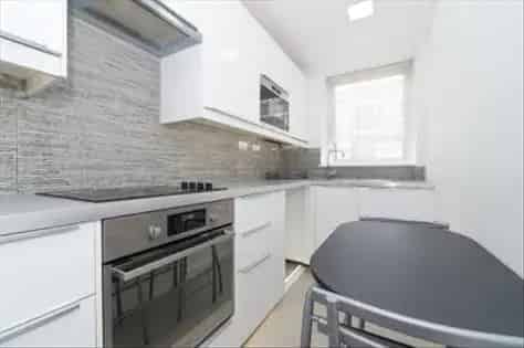 Double Room in 5-Bedroom Flat near Marylebone Station - All Bills Included