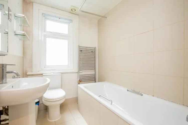 Flat For Rent in London, England