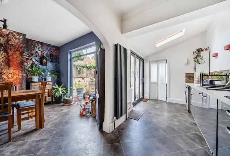 4 Bedroom Terraced House for Sale in Bedminster