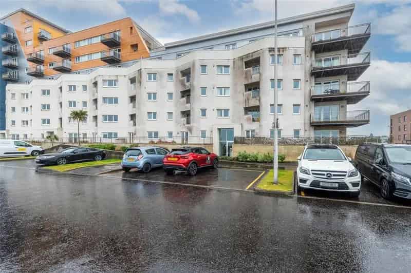 2 Bedroom Apartment for Sale