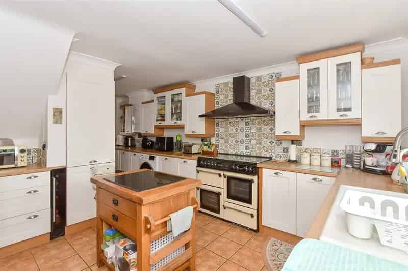 3 Bedroom End of Terrace House for Sale in Wickford