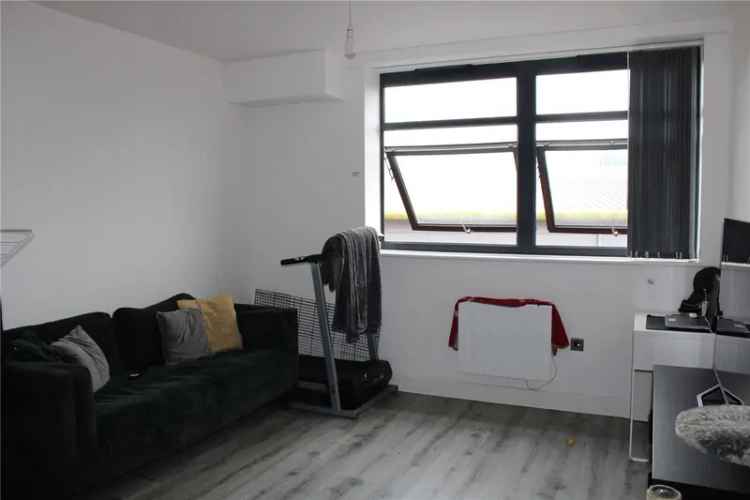 1-Bed Apartment For Sale No Chain Tenant in Situ