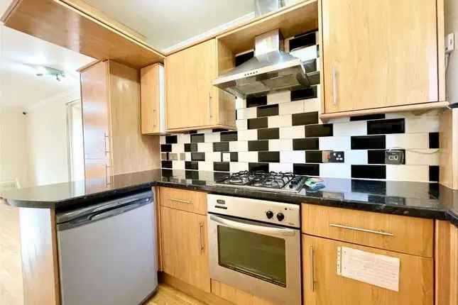 Flat for sale in Viewmount Drive, Maryhill, Glasgow G20