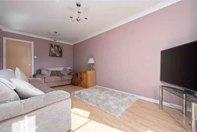 2 Bed Terraced House in Torryburn