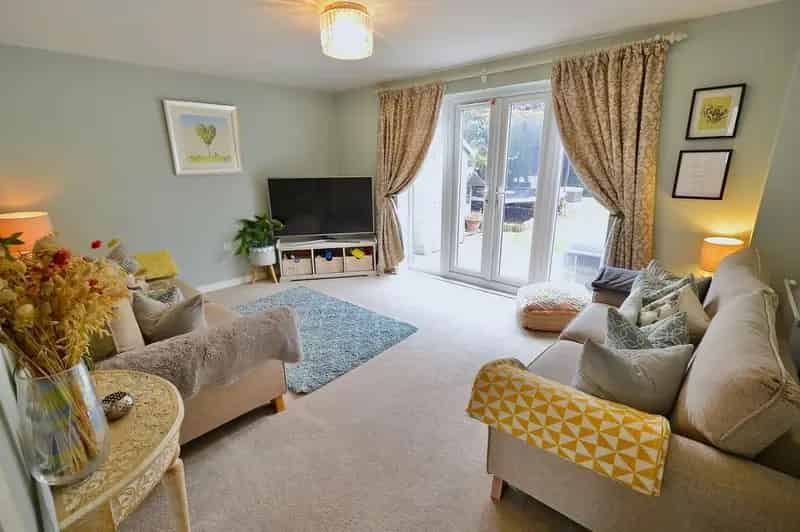 4 Bedroom Detached House for Sale in Honeybourne