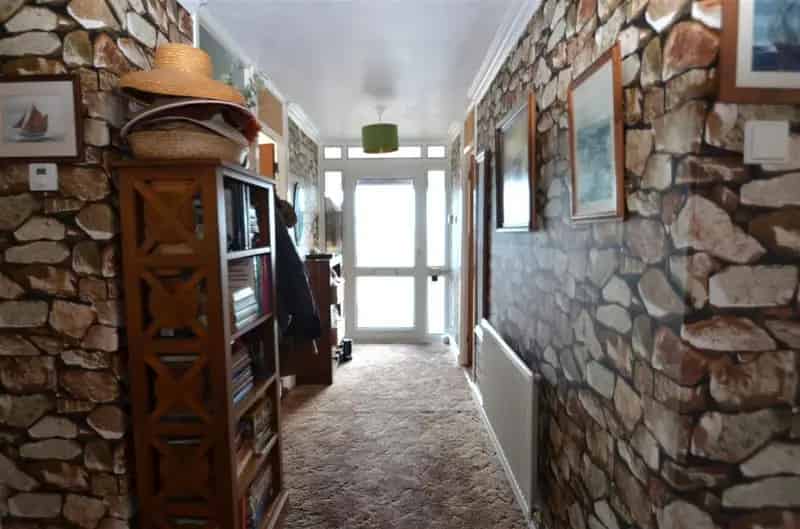 3 Bedroom Detached Bungalow For Sale Near Falmouth School
