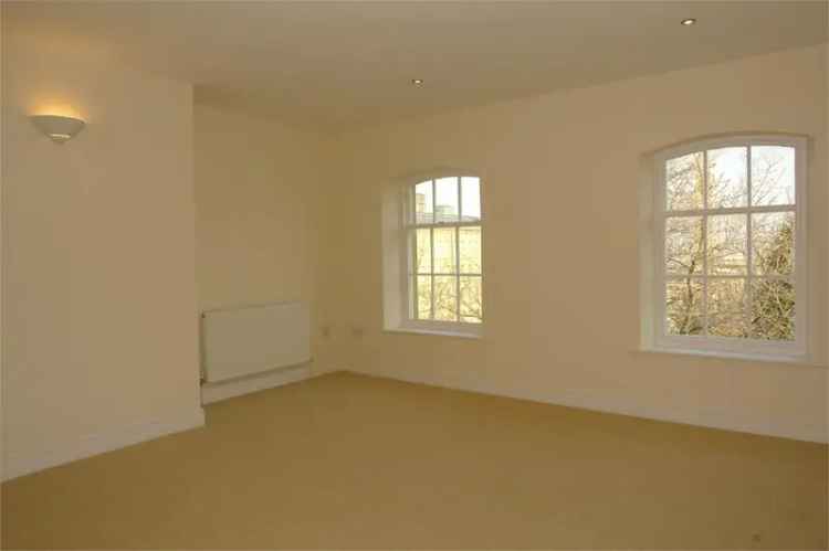 2 Bedroom Apartment to Rent in Saltaire