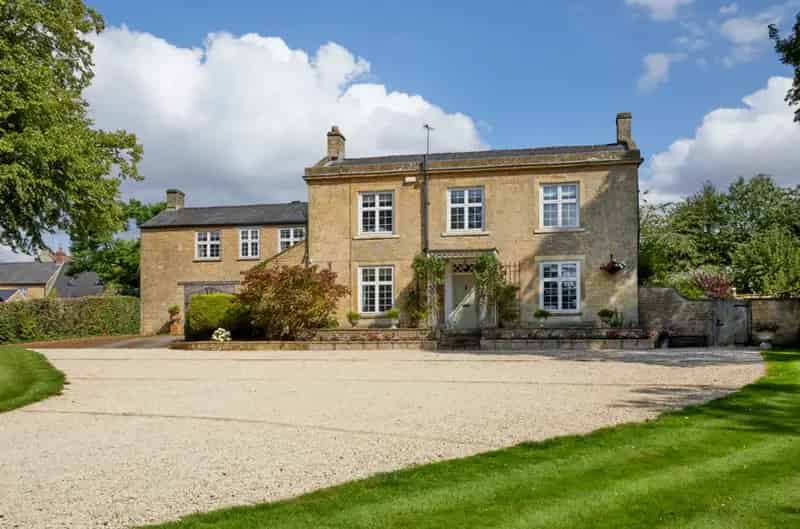 Georgian Country House Chipping Norton 5 Bedrooms 5 Bathrooms