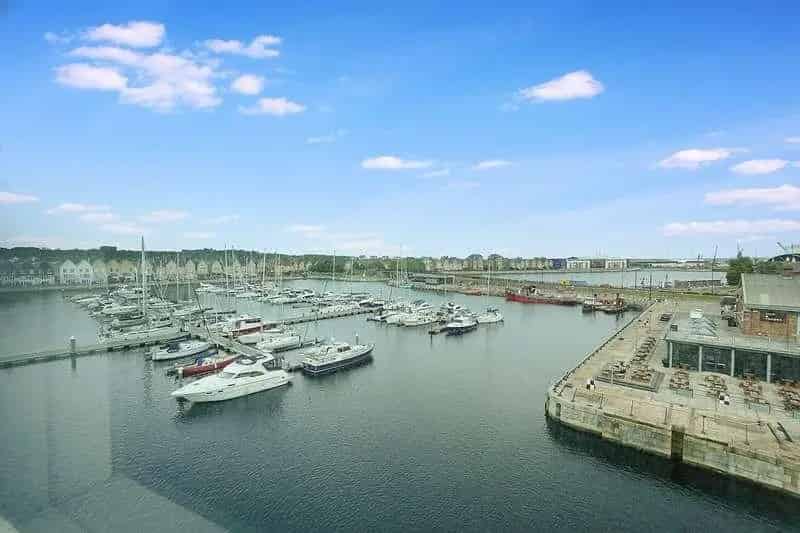 2 Bed Flat for Sale Chatham Maritime Marina