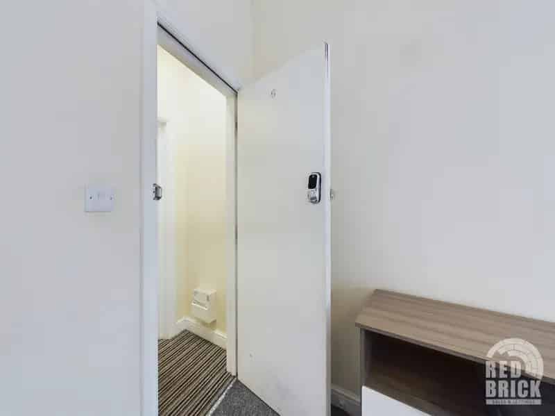 1 Bedroom House Share House to Rent FREE 1ST WEEK