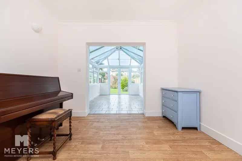 3 Bedroom Detached House Near Southbourne Beach