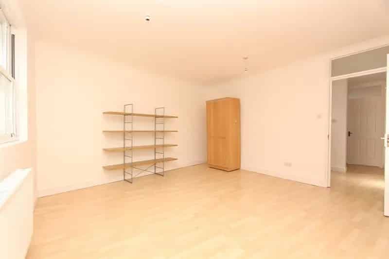 2 Bedroom Flat to Rent Near Finsbury Park Station